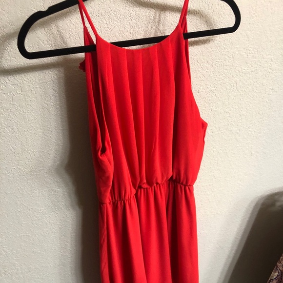 Red dress - Picture 1 of 2